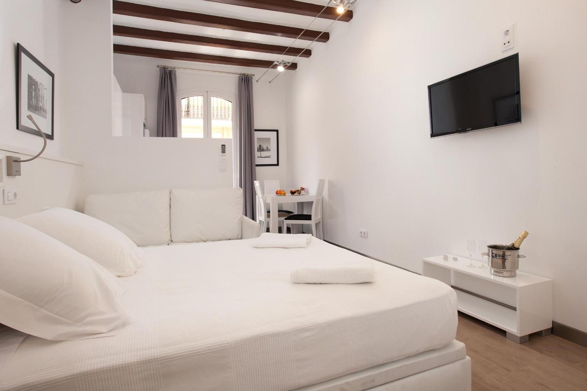 Barnapartments Basic Gracia Барселона Номер фото