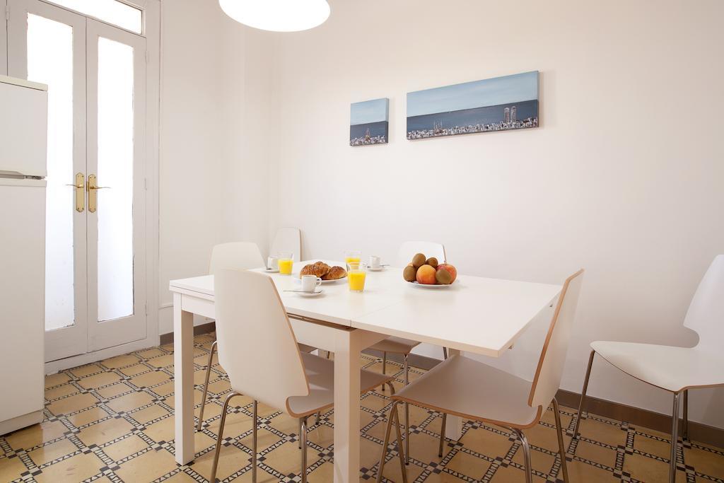 Barnapartments Basic Gracia Барселона Экстерьер фото